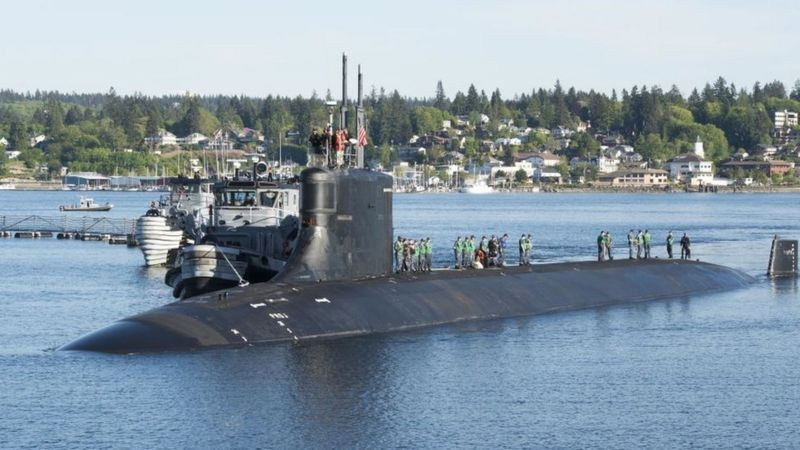 برخورد 'شی ناشناس' با زیردریایی آمریکا در دریای جنوبی چین