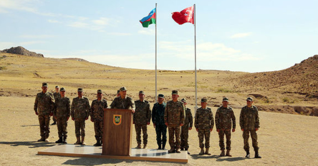 تصاویری از رزمایش مشترک آذربایجان و ترکیه در نخجوان با حضور ژنرال‌های دو کشور