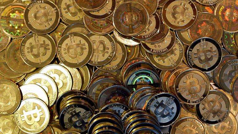 بیت‌کوین یک روز پس از عرضه نخستین «ئی تی اف» بر پایه رمزارز رکوردشکنی کرد
