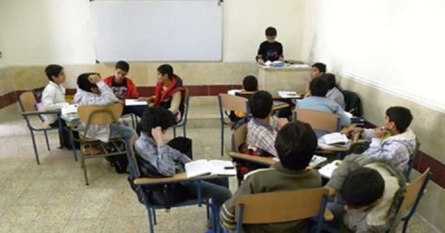هزاران کلاس درس در نظام آموزش و پرورش حکومت ایران معلم ندارند