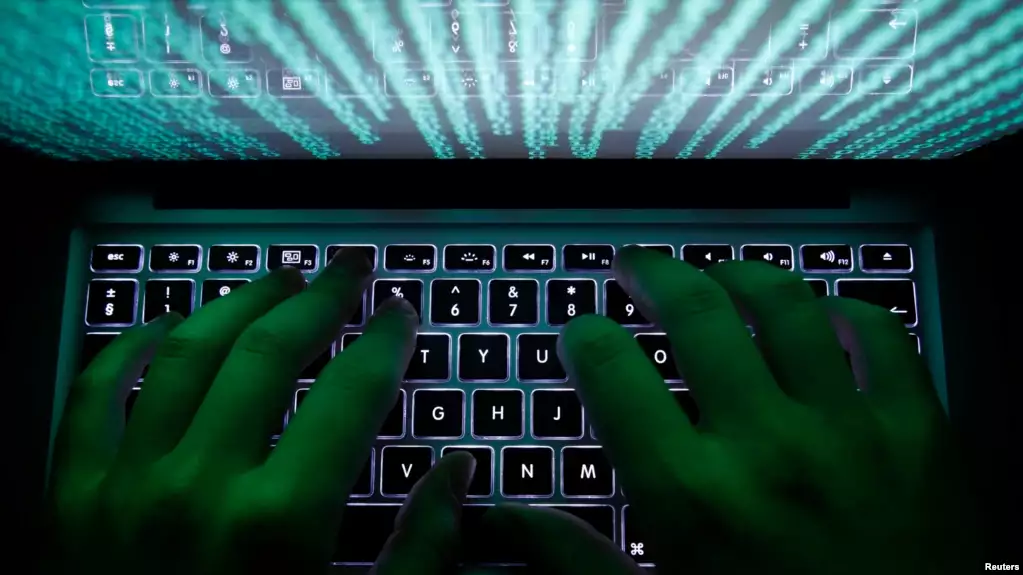هشدار اف‌بی‌آی درباره تلاش هکرهای ایرانی برای جمع آوری اطلاعات شرکت‌های آمریکایی