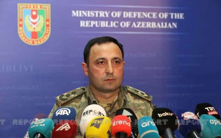وزارت دفاع آذربایجان: وضعیت در مرزها همچنان متشنج است؛ دو سرباز آزربایجان زخمی شدند
