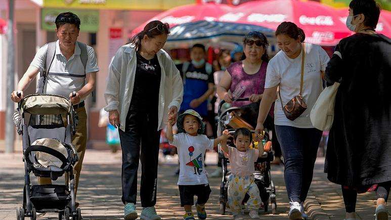 شکست چین در تداوم افزایش زاد و ولد