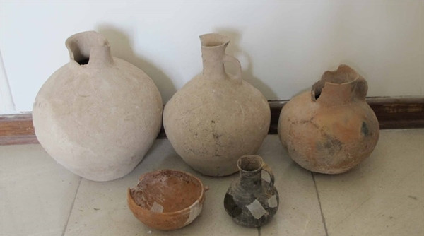 کشف ظرف سفالی ۳ هزار ساله در روستای انذر طارم
