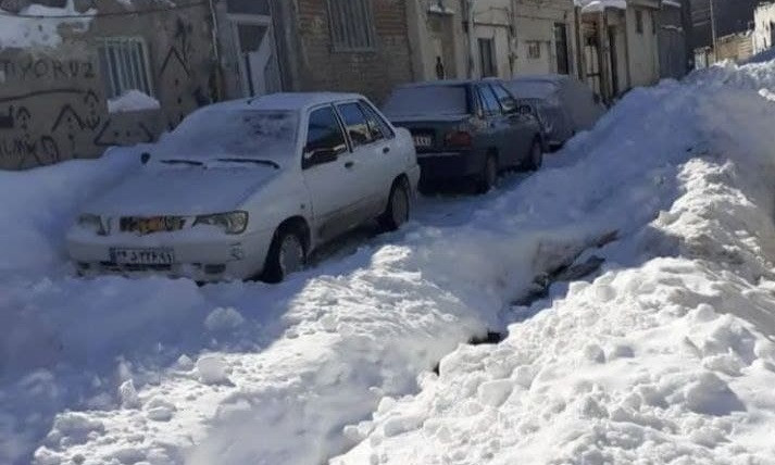 شهردار اردبیل: برف‌روبی شهر اردبیل ۵۰۰ روز زمان می برد + فیلم