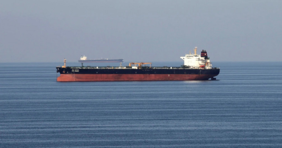 شرکت آمریکایی گواهی ایمنی دو نفتکش را به دلیل «انتقال نفت ایران» لغو کرد