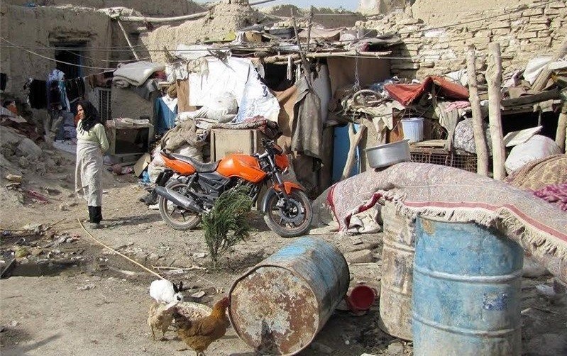 عضو کمسیون عمران ایران: ٢٠ میلیون نفر از جمعیت ایران حاشیه‌نشین شدند
