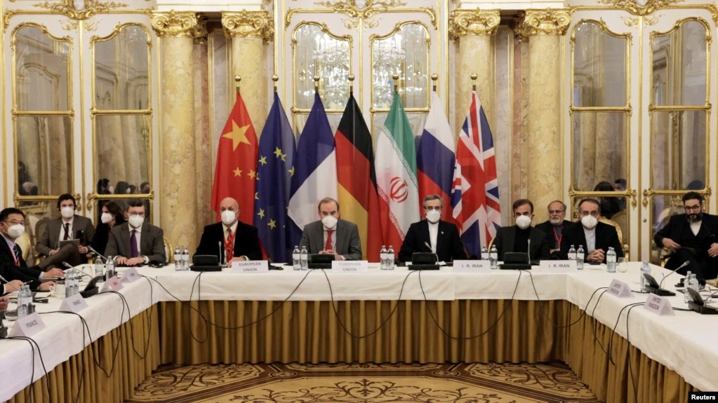 سه قدرت اروپایی: روسیه هیچ شرطی به توافق ایران اضافه نکند