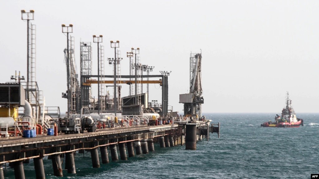 آسوشیتدپرس: ایالات متحده دو نفت‌کش حامل نفت ایران را توقیف کرده است