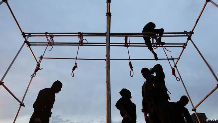 حکومت ایران در سال ۲۰۲۱ دست‌کم ۲۸۰ نفر را اعدام کرد