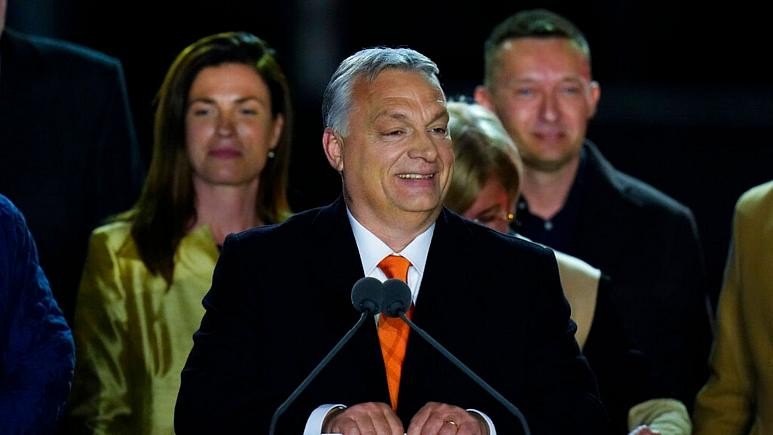 ویکتور اوربان «پیروزی استثنایی» حزبش در انتخابات پارلمانی مجارستان را جشن گرفت