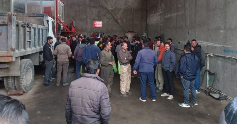اعتصاب کارگران شهرداری اهر در آذربایجان شرقی