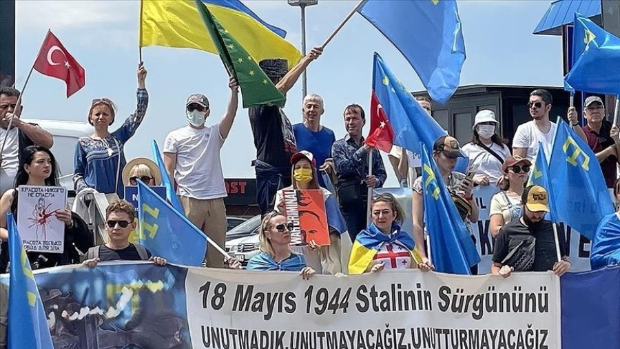 تجمع تاتارهای کریمه و اوکراینی‌ها در هفتاد و هشتمین سالگرد تبعیدشان توسط روسیه