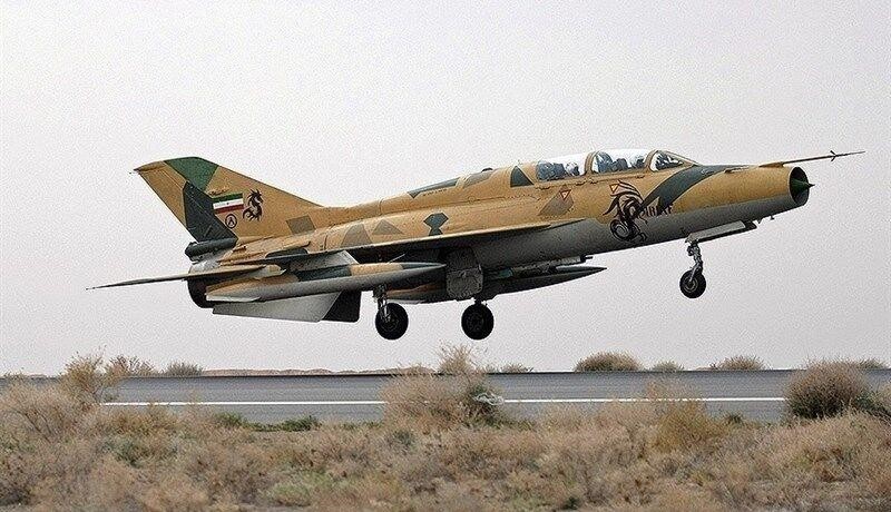 سقوط یک جنگنده در شرق اصفهان