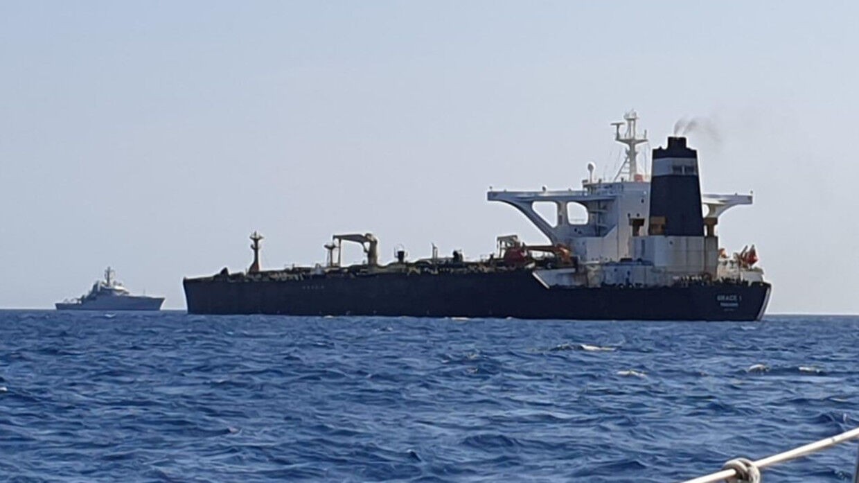 ایران دو نفتکش یونانی را توقیف کرد؛ هشدار یونان درباره «تبعات منفی» آن