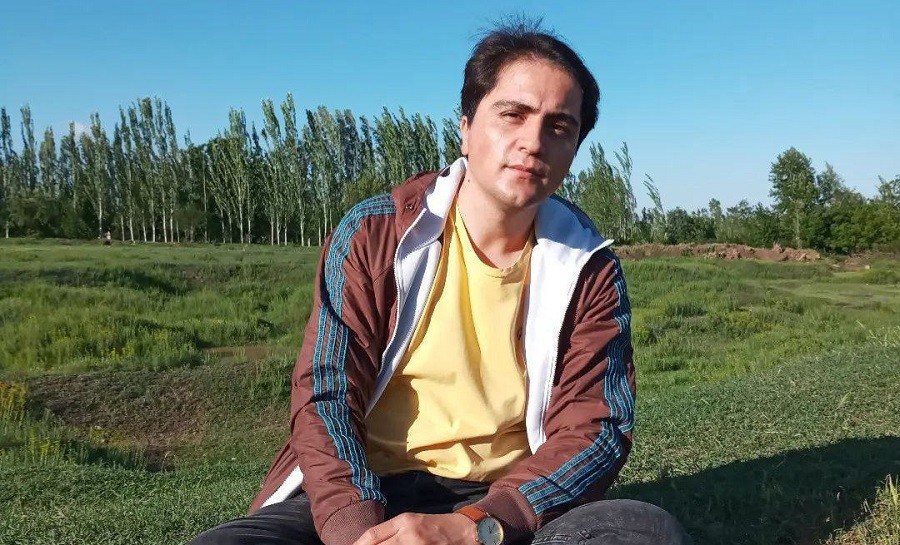 دندان درد شدید اکبر نعیمی در زندان اوین و عدم رسیدگی مسئولین زندان