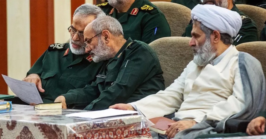 نوری همدانی برکناری طائب را به «توطئه دشمنان» نسبت داد