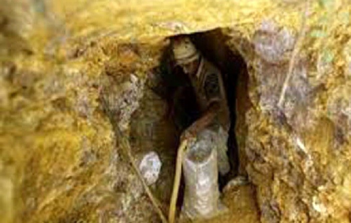 یک کارگر در معدن طلای آق دره تکاب جان باخت