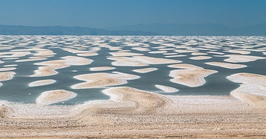 دریاچه ارومیه در یک قدمی مرگ - تصویر