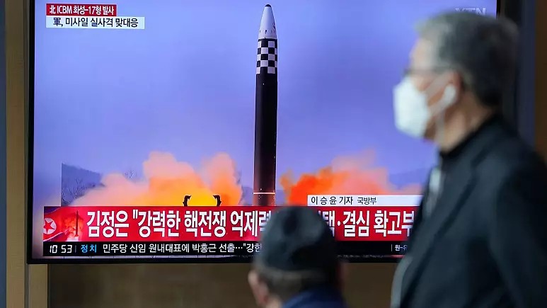 کره شمالی برای سومین بار ظرف یک هفته موشک بالستیک شلیک کرد 