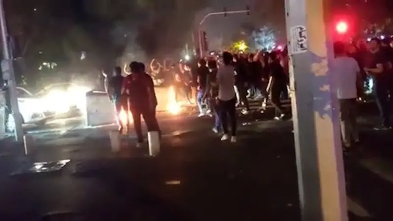 54 کشور عضو شورای حقوق بشر خواستار توقف کاربرد زور علیه معترضان در ایران شدند
