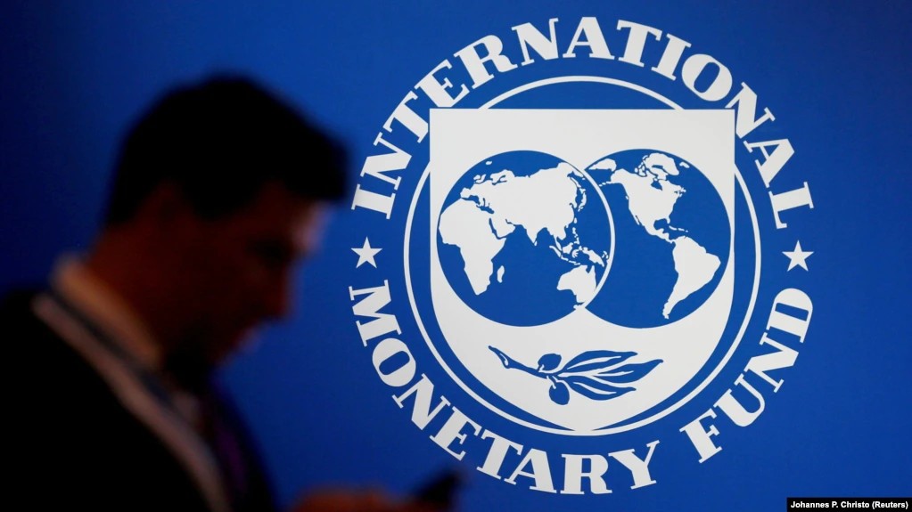 صندوق بین‌المللی پول: رشد اقتصادی جهان نصف و تورم دو برابر می‌شود