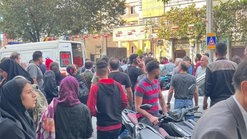 حمله یگان ویژه انتظامی به دانش‌‌آموزان هنرستان صدر در تهران