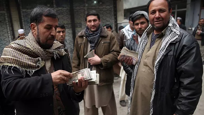 افغانستان با ۱۴۹ میلیون دلار به بزرگ‌ترین سرمایه‌گذار خارجی در ایران بدل شد 