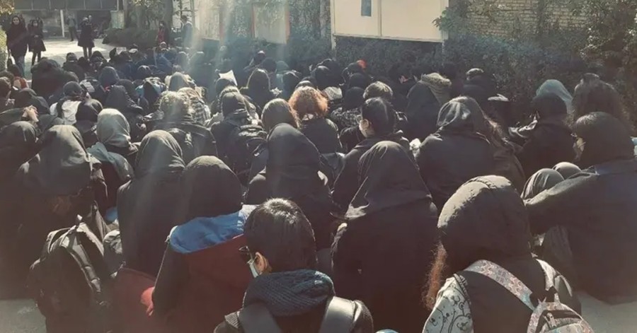افزایش فشار علیه اساتید دانشگاه‌ها؛ بروز رسانی آیین‌نامه انضباطی دانشجویان
