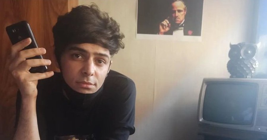 «رامین بهزاد» فعال ملی آذربایجان به ۱سال حبس تعزیری و ۶۰ضربه شلاق محکوم شد