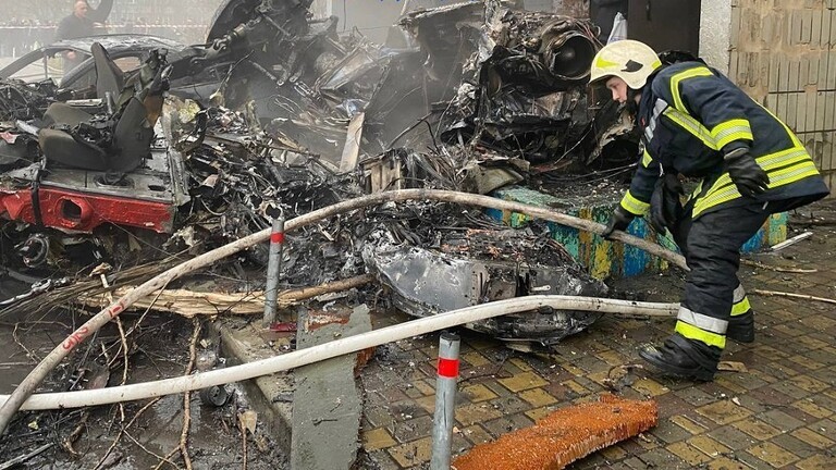 وزیر کشور اوکراین و 16 تن در اثر سقوط هلیکوپتر کشته شدند