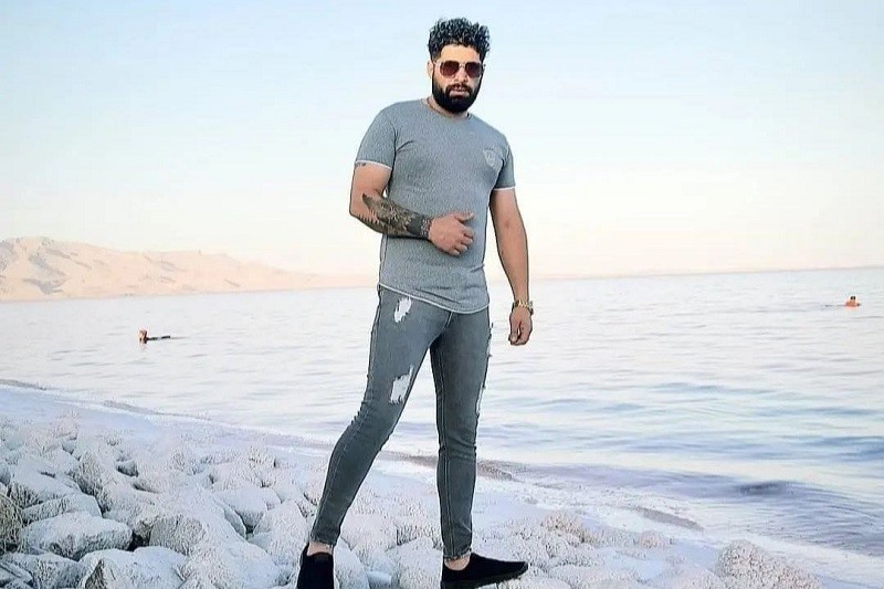 پژمان اسلامی فعال آذربایجانی در زندان تبریز اعتصاب غذا کرد
