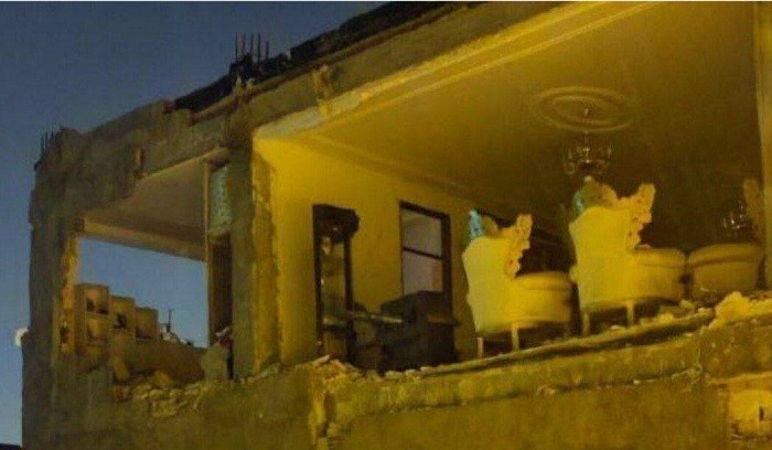 وقوع زلزله شدید در خوی تا کنون ۶۶۴ مصدوم و ۲ کشته بر جا گذاشته است