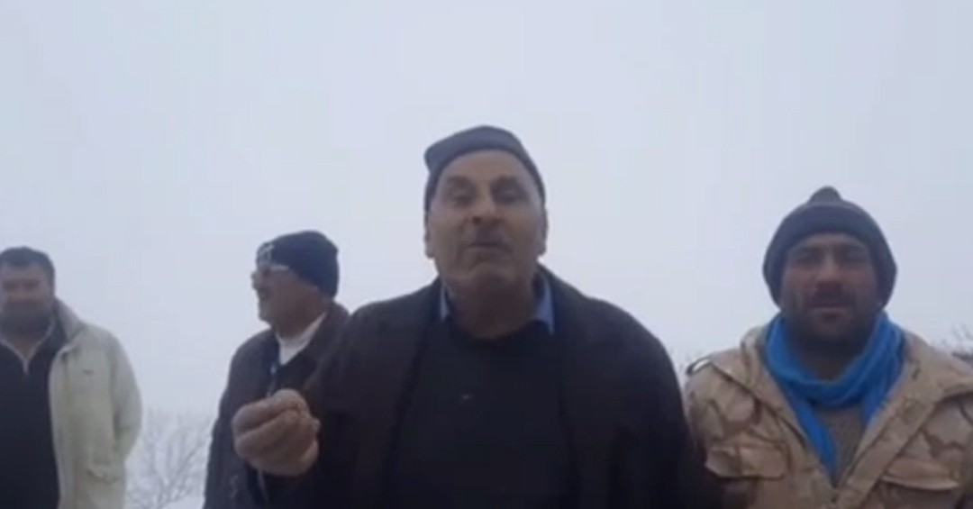 ساکنین مناطق زلزله زده؛ چادر دردی دوا نمی کند، به فکر کانکس و اسکان موقت باشید