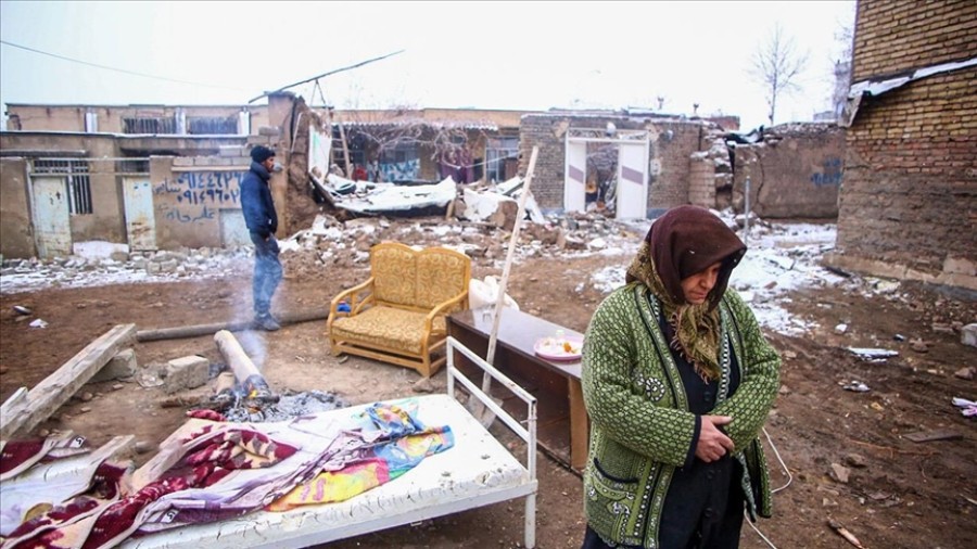 آذربایجان جنوبی دیرزمانی است که زیر آوار مانده، زلزله خوی فقط آنرا یادآوری کرد – شهرام افشار