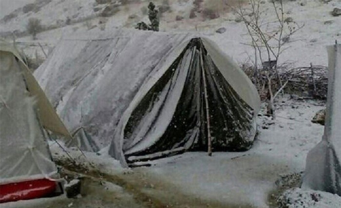 مادر و پسر زلزله زده آذربایجانی در چادر جان باختند