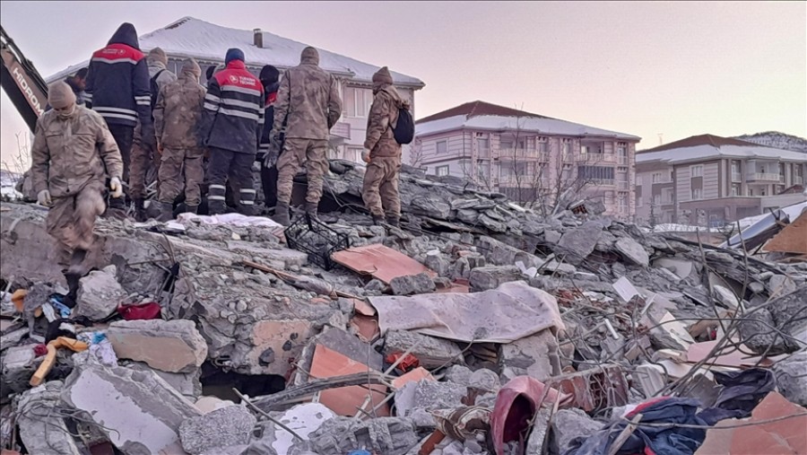 شمار قربانیان زلزله در ترکیه به 12 هزار و 873 نفر رسید