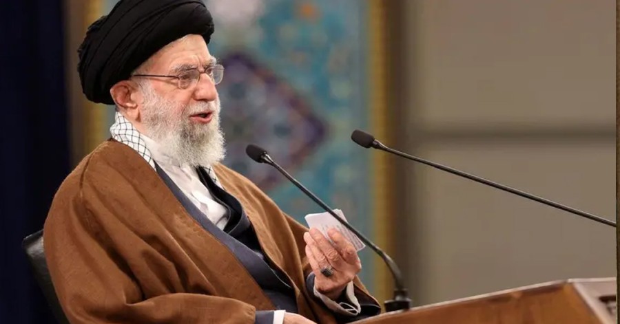 به‌رغم تداوم اعتراضات در ایران؛ خامنه‌ای شرایط معیشتی را «خوب» توصیف کرد