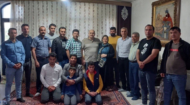عباس لسانی در دیدار با فعالین شهر مرند؛ حرکت ملی آذربایجان در طول سالیان مبارزاتی خود در بین فعالین صادق و تزلزل ناپذیر، وحدتی گسست ناپذیر داشته است