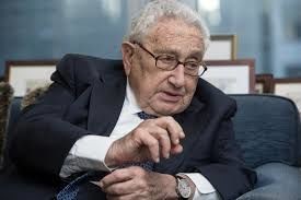 "Yaponiya nüvə dövlətinə çevrilə bilər"-Henri Kissincer