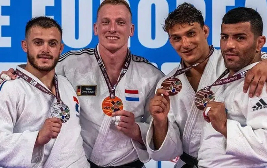 Farsdilli media Səid Mollainin Azərbaycana medal qazandırmasından təəssüflənib
