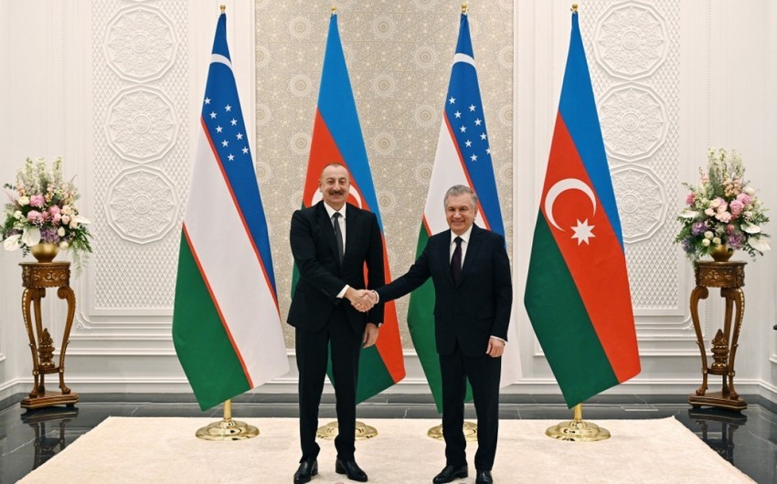 Şavkat Mirziyoyev: "Özbəkistan-Azərbaycan münasibətləri strateji əhəmiyyət daşıyır"