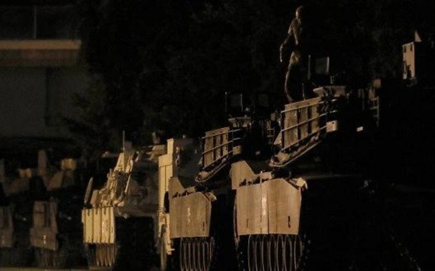 KİV: “ABŞ bir ildə Ukraynaya 77 milyard dollardan çox vəsait xərcləyib”