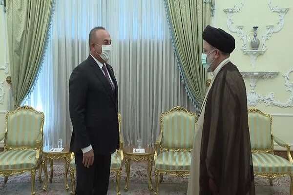 İbrahim Rəisi Mövlud Çavuşoğlunu qəbul etdi
