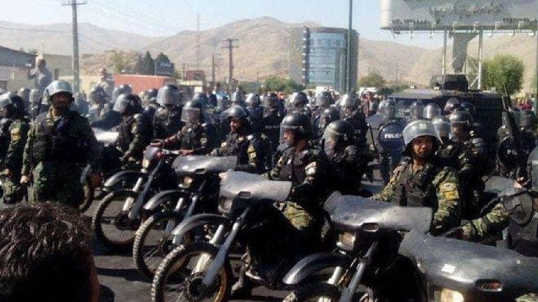 Təbrizdə qarşıdurma: Kəndə polis yeridildi, onlarla insan döyüldü