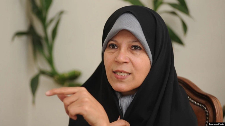 "Rusiya və Çinin müstəmləkəsi olmağa doğru gedirik"-Rəfsancaninin qızı