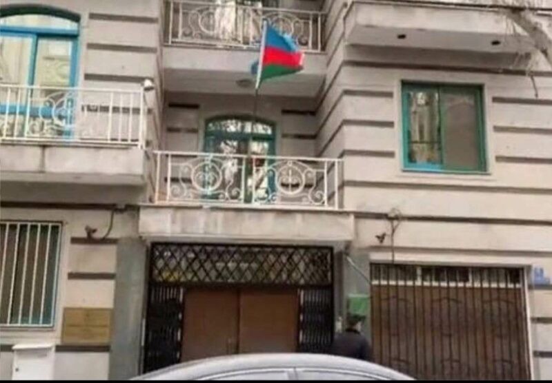 Tehranın polis rəisindən Azərbaycan səfirliyinə silahlı hücumla bağlı absurd açıqlama