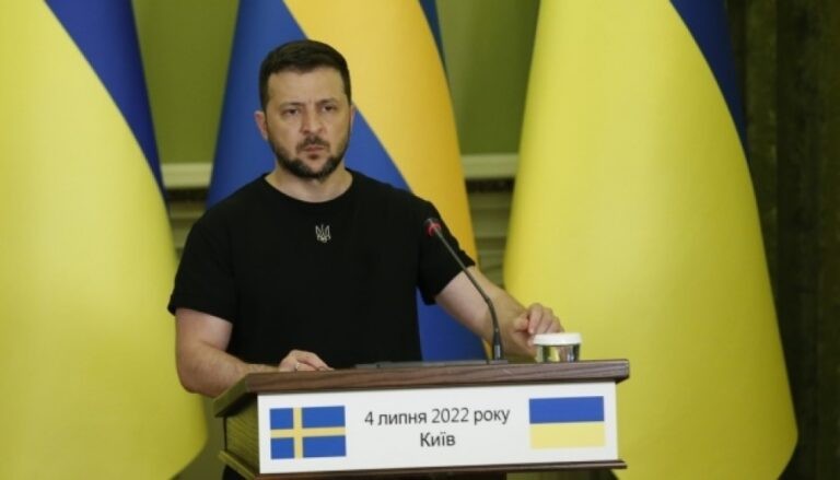 Zelenski Putinlə görüşünün şərtini açıqladı