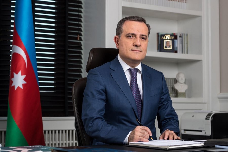 Ceyhun Bayramov İrana gedib