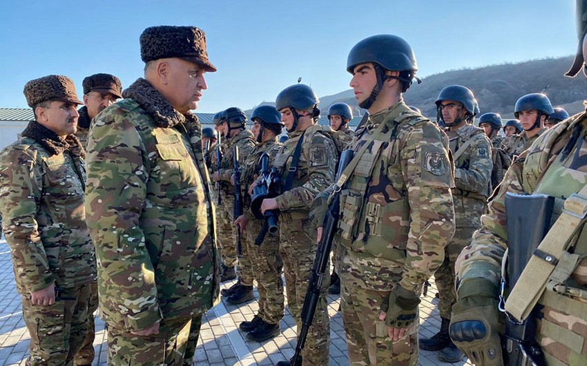 Kərim Vəliyev Kəlbəcər və Laçında döyüş hazırlığını yoxladı